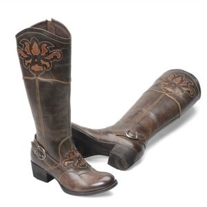 BORN brown/camel (D13406)MONTANA  BOOTS SIZE 7.5